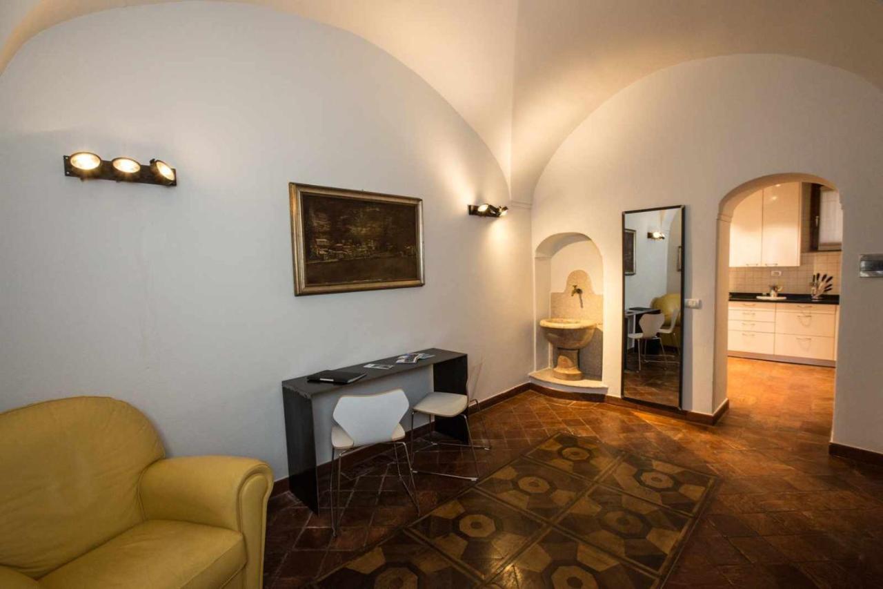 Historical Apartment In The Center Of Gravedona - Larihome A02 Dış mekan fotoğraf