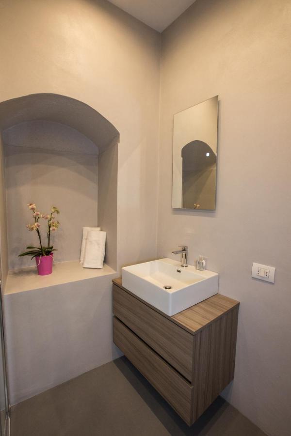 Historical Apartment In The Center Of Gravedona - Larihome A02 Dış mekan fotoğraf